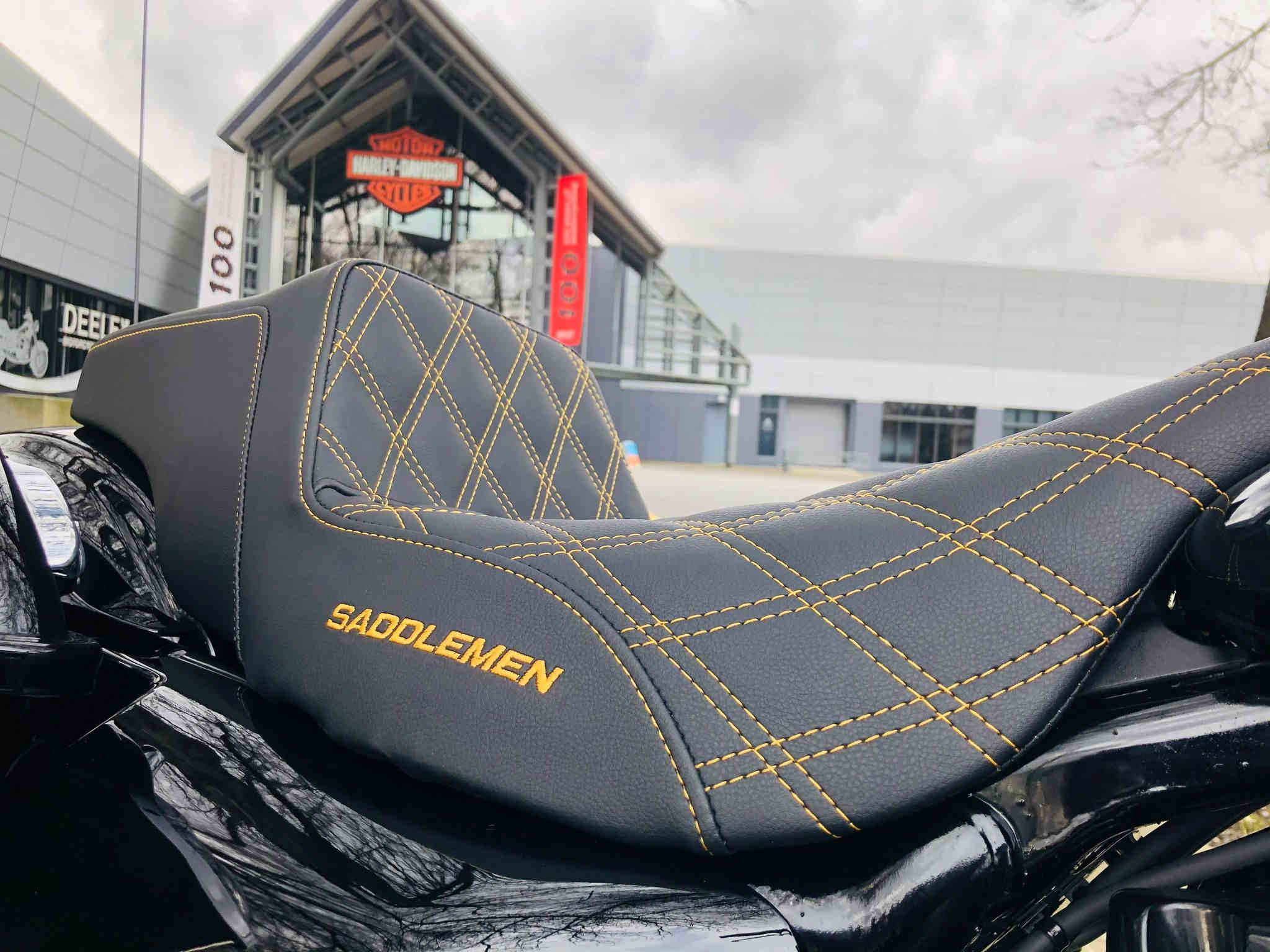 2021 Custom 2021 Harley-Davidson® Custom Road Glide™ Special - "The Bandit"!